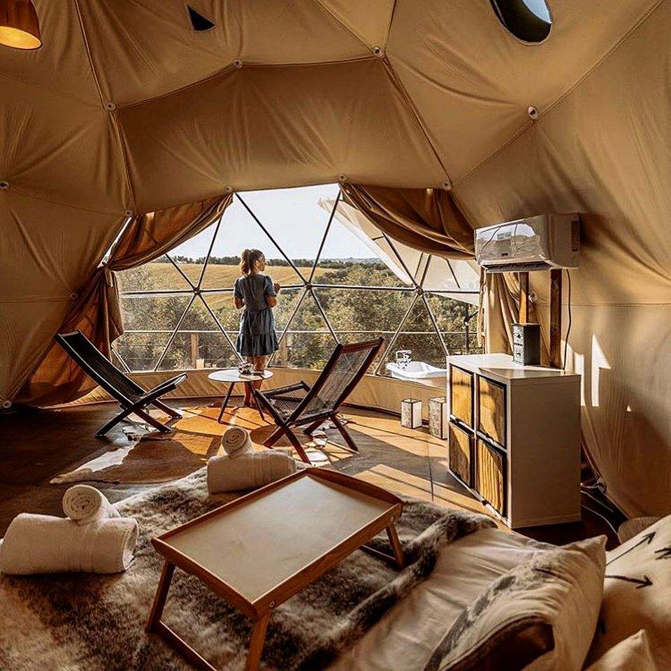 7m Eco-Friendly Geodesic Glamping Dome Tent with Stove for Winter