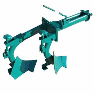 Máquina <span class=keywords><strong>de</strong></span> <span class=keywords><strong>arado</strong></span> <span class=keywords><strong>de</strong></span> torneado reversible hidráulica <span class=keywords><strong>Arado</strong></span> <span class=keywords><strong>de</strong></span> <span class=keywords><strong>caballo</strong></span> agrícola <span class=keywords><strong>para</strong></span> caminar Tractor barato <span class=keywords><strong>para</strong></span> la venta - Product Image 5