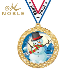 Doppia azione 2026 inserire medaglie di natale natale di pan di zenzero uomo pupazzo di neve medaglie di metallo per i premi di partecipazione del vincitore - Product Image 4