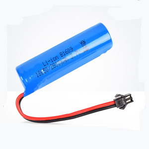 بطاريات ليثيوم أيون مخصصة OEM ليثيوم أيون 2800 مللي أمبير في الساعة 3.7 فولت قابلة لإعادة الشحن <span class=keywords><strong>18650</strong></span> حزمة بطارية بطاريات ليثيوم أيون مخصصة - Product Image 3
