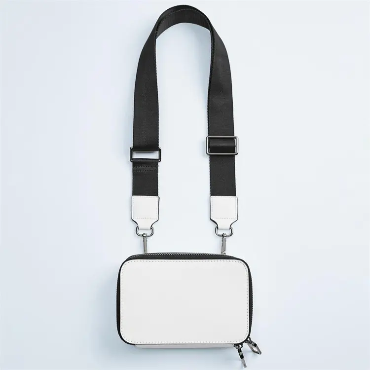 2022 New designer men's strap crossbody bags casual fashion multifunctional camera bags for women