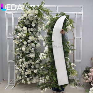 Arco de Flores Blancas Personalizado LEDA para Decoración de Bodas, Flores para Puerta de Boda, Decoración de Entrada con Hilera de Flores - Product Image 5