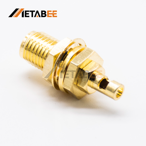 Conector SMA Recto, Chapado en Oro, Montaje en PCB, Tipo Bulkhead, Crimpado - Product Image 3