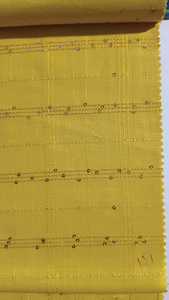ผ้าเลื่อมลายตารางสีเหลืองแบบพรีเมี่ยมสำหรับเดรสที่มีสไตล์ประกายระยิบระยับสำหรับเครื่องแต่งกายแฟชั่นและของตกแต่งบ้าน - Product Image 4