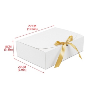 Coffret cadeau Saint-Valentin avec nœud décoratif, en carton rigide, logo personnalisé pour mariage, baby shower, fête, ou comme souvenir. - Product Image 3