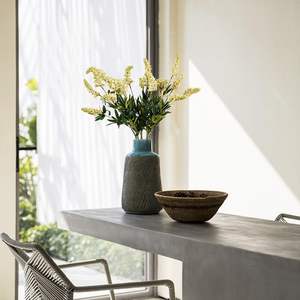 Ramas Artificiales de Alta Gama al por Mayor, 2 Ramas Verdes con Bayas de Tacto Real, Skimmia para Decoración del Hogar y Bodas - Product Image 2