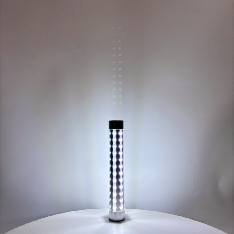 Luce bianca da 25 cm