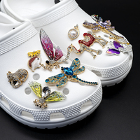 Nouvelle Collection : Breloques de Luxe en Métal pour Chaussures, Bijoux Personnalisés, Strass, Lettres, Décorations pour Sabots, Vente en Gros