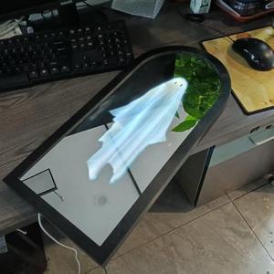 Nouveauté : Cadre photo en bois ondulé avec miroir holographique fantôme pour Halloween, décoration murale pour la maison et le magasin, ambiance effrayante - Product Image 2
