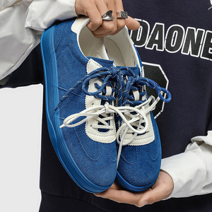 รองเท้าผ้าใบมินอเรอริตี้สำหรับผู้ชาย รองเท้าผ้าใบพื้นหนาสุดเทรนดี้ - Product Image 1