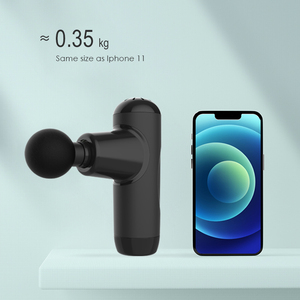 ปืนนวดขนาดเล็ก OEM 4 สปีด <span class=keywords><strong>แบบ</strong></span>ไร้แปรงถ่าน ความจุแบตเตอรี่ 2000mAh เงียบพิเศษ <span class=keywords><strong>พก</strong></span><span class=keywords><strong>พา</strong></span>สะดวก พร้อมกระเป๋าสำหรับ<span class=keywords><strong>พก</strong></span><span class=keywords><strong>พา</strong></span> เหมาะสำหรับการออกกำลังกายและการเดินทาง - Product Image 5