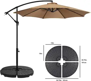 قاعدة مظلة مملوءة بالماء والرمال, مظلة لسوق الفناء مزودة بمقابض للحمل (باللون الأسود)
