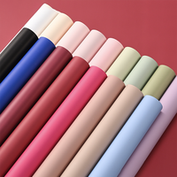 Coloré coréen épaissir en plastique étanche impression fleur Bouquet papier d'emballage pour fleurs emballage en gros