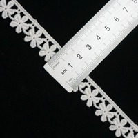 Dentelle en maille brodée florale soluble dans l'eau, en polyester blanc de luxe, personnalisée, pour les culottes de femmes, les vêtements pour enfants, les accessoires de robe