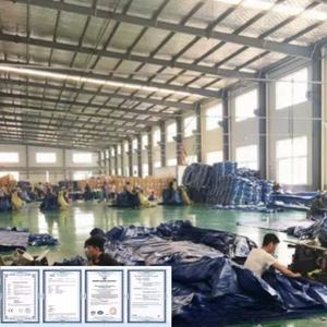 Lona de PVC Azul de 300 g/m², Tamaño Personalizado, Duradera, Hecha en China, para Uso en Exteriores - Product Image 3