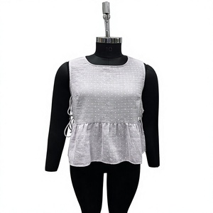 Haut peplum sans manches en tissu uni lavande avec dos à nouer boutonné, ourlet évasé, taille naturelle, respirant, pour l'été et le quotidien - Product Image 1