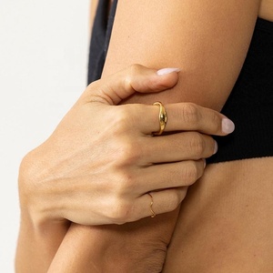 Milkkye Bague de fête de mariage pour femme en argent sterling 925 plaqué or 18 carats et rhodium à la mode Bold Wave - Product Image 2