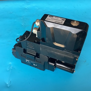 วาล์วควบคุมทิศทางไฮดรอลิกแบบสัดส่วน D31FPE02CC4NK00 NG10 CETOP5 สำหรับเครื่องฉีดพลาสติก - Product Image 3