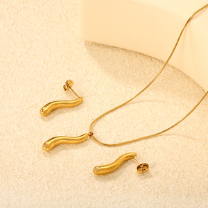 Conjunto de Collar y Pendientes con Colgante Irregular en Tono Dorado para Mujer, Joyería de Aleación de Zinc, Regalo de Moda - Product Image 3