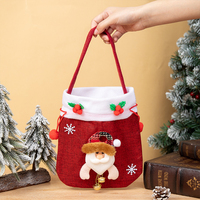 Ensemble cadeau de Noël : couette en polaire super douce, sacs à bonbons, motifs Père Noël, bonhomme de neige, ours en tissu non tissé, rouge, polyester, motif paix