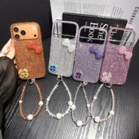 Coque de téléphone de luxe avec nœud floral et strass pour iPhone 17 16 15 Pro Max, livraison gratuite avec chaîne, accessoires mobiles