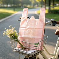 Sac d'épicerie en plastique transparent rose clair avec logo Eco-Style Green Seedling pour l'emballage des boissons, des collations et des courses quotidiennes en supermarché