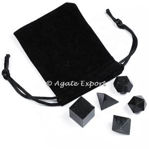 Ensemble de pierres géométriques en obsidienne noire avec pochette en velours - Product Image 1