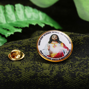 OEM Cá Nhân Huy Hiệu Nhỏ Vòng Ảnh <span class=keywords><strong>Epoxy</strong></span> Tùy Chỉnh Pins <span class=keywords><strong>Logo</strong></span> Vàng Kẽm Hợp Kim Nhựa <span class=keywords><strong>Epoxy</strong></span> Kim Loại Ve Áo <span class=keywords><strong>Pin</strong></span> Cho Quà Tặng - Product Image 5