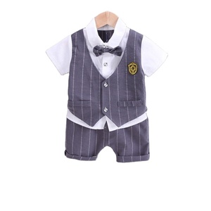 Ensemble de tenue de cérémonie d'été pour tout-petit : Chemise à manches courtes avec revers et nœud papillon, gilet rayé et pantalon – 2 pièces, costumes formels pour garçons - Product Image 1
