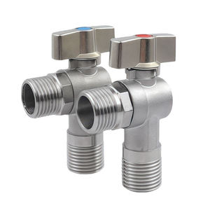 Vannes d'angle élégantes en laiton et en acier inoxydable pour les intérieurs modernes - Product Image 1