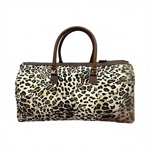 Vintage Style Genuine Leather Waterproof Light Weight Eco-friendly Duffle Bag Alligator Pattern Zipper Closure Portable - Product Image 5