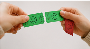 Boletos de Rifa con Caras Sonrientes de Colores Surtidos, Rollo de 1x2 Pulgadas, Numerados Consecutivamente para Eventos - Product Image 6