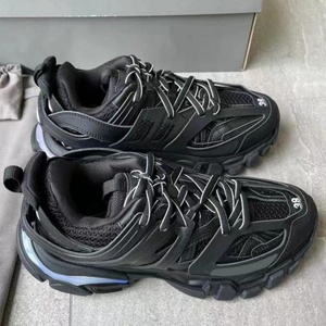 Chaussures de course LED de haute qualité, style mode 3.0, design original, légères et amorties pour la marche et la course - Product Image 4