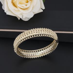 Brazalete de Boda de Lujo con Diseño Hueco Chapado en Oro de 14K, Estilo Indio, para Mujer, Venta al por Mayor desde Dubái - Product Image 6