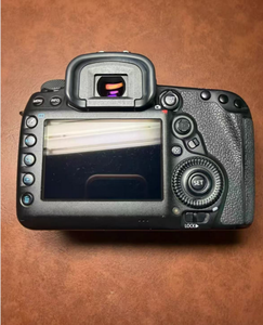 Appareil photo reflex numérique plein format EOS 5D Mark IV d'occasion, 30,4 MP, vidéo 4K, autofocus 61 points, Wi-Fi intégré, machine professionnelle performante - Product Image 2