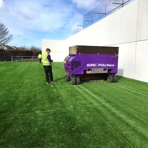 Hierba artificial de fútbol verde ecológica sin relleno e inodoro al aire libre para campo de rugby de hockey de fútbol