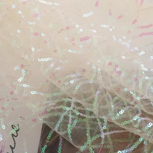 Luxe 3mm Sequin Broderie Dentelle Tissu Paillettes Blanc Gris Rose <span class=keywords><strong>Tulle</strong></span> Croisé pour Robes Accessoires Tricoté Tissé pour Filles - Product Image 4