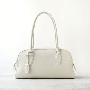 Bolso de Mano de Plástico con Perlas y Diseño Calado, Popular en Verano, con Cadena para Llevar al Hombro o Cruzado, para Chicas - Product Image 6