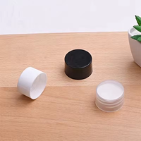 Moule d'injection plastique OEM/ODM pour bouchons – Moule personnalisable noir/blanc pour fermetures de bouteilles d'huile alimentaire et d'emballages de boissons