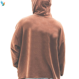 <span class=keywords><strong>Sudadera</strong></span> Oversize para Hombre con Efecto Desgastado Marrón Óxido, Lavado Mineral y Cuello en V con Borde Crudo - Product Image 3