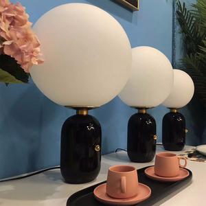 Lámpara de Mesa con Pantalla de Cristal Globo, Lámpara de Escritorio de Metal para Proyectos Hoteleros y Lectura Junto a la Cama, Base de Aleación de Aluminio, Lámpara de Mesa Aballs - Product Image 3