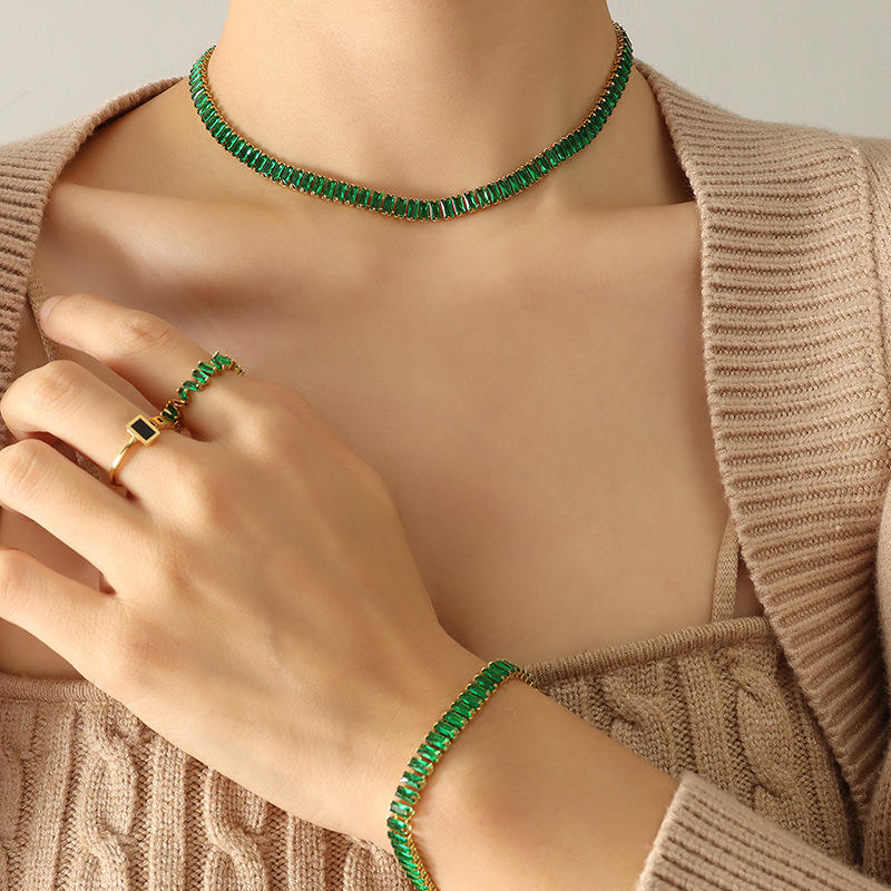 Necklace - Green