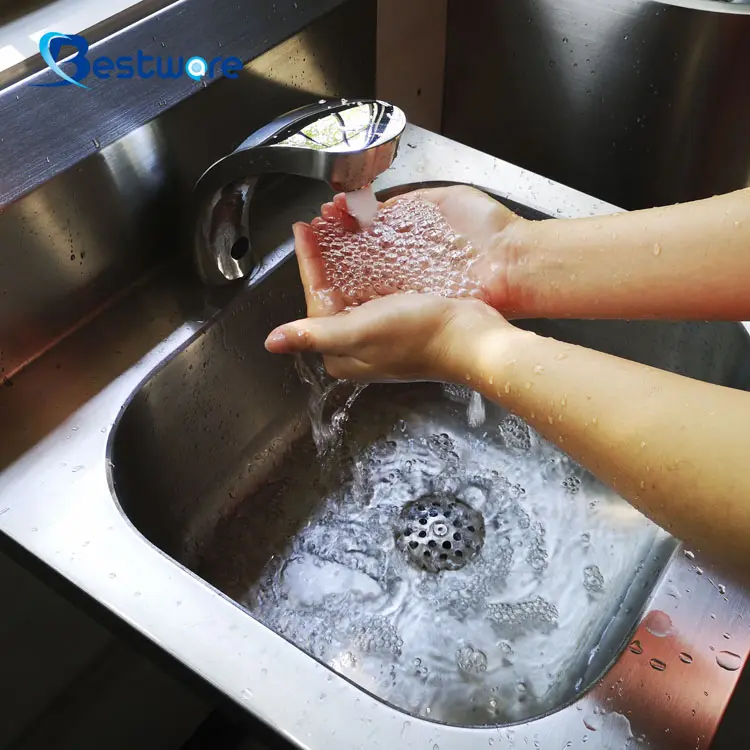 Grifos modernos de lavabo cepillado con sensor automático de acero inoxidable de un solo orificio Grifo de fregadero de lavado a mano de un solo mango