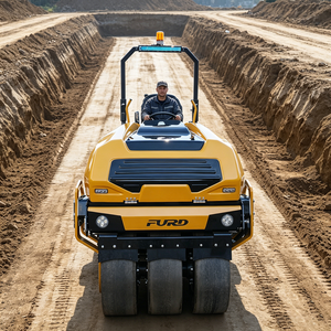 Compacteur routier à pneus en caoutchouc FYL-1200T2 CTV pour la pose d'asphalte et la scellage des chaussées - Product Image 1