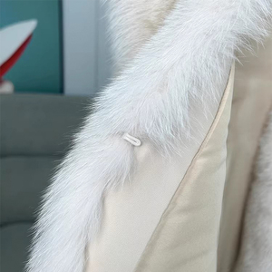 Wholesale Real Fox Fur Vest <strong>Women</strong> Winter Fashion Warm Fluffy Sleeveless Waistcoat Luxury Natural Thick Comfortable Coat - Product Image 4