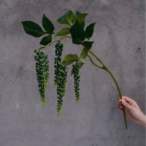 Ramo de Flores Artificiales de Seda de la Serie de Plantas Verdes al por Mayor, Ramas Individuales a Juego para Decoración de Bodas y Hogar - Product Image 5