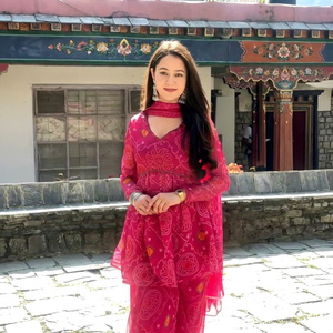 Top de georgette sintético estampado para mujer con pantalón y dupatta |   Conjunto Étnico de 3 Piezas Completamente Cosido, Sin Arrugas y de Secado Rápido - Product Image 1