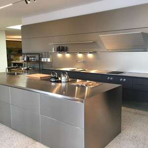 Set di Mobili da Cucina di Lusso Componibili in Acciaio Inox 304 dal Design Moderno, Armadietti da Cucina a Prezzo di Fabbrica - Product Image 3