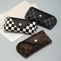 Estuche para Gafas de Sol a Cuadros con Logotipo Personalizado, Porta Gafas de Cuero Suave en Forma de U, Cierre a Presión, Funda Protectora, Fábrica OEM