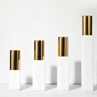 Flacon de parfum vide en verre blanc mat au design unique avec bouchon en bois 5ml 10ml